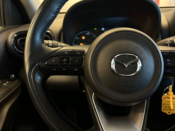 Mazda 2 17 of 21