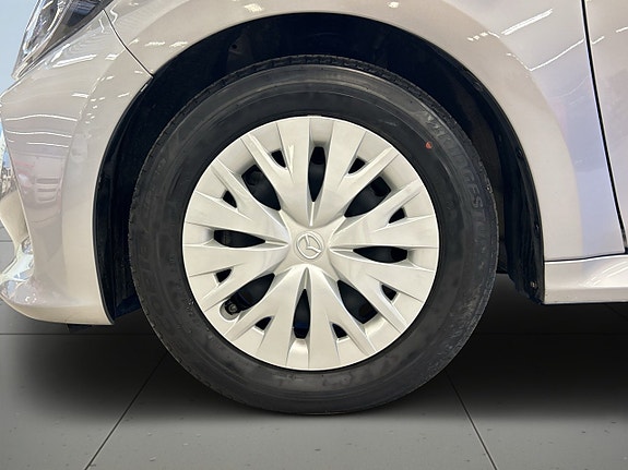 Mazda 2 14 of 21