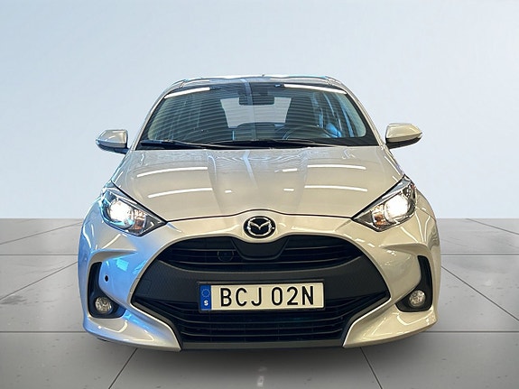 Mazda 2 2 of 5