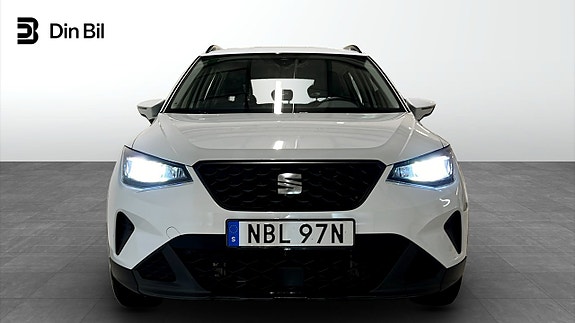 Seat Arona 4 of 5