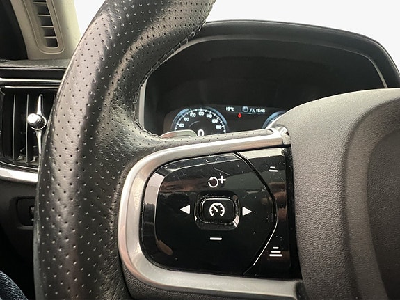 Volvo V90 Cross Country 25 of 30