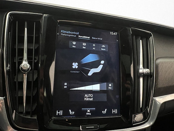 Volvo V90 Cross Country 29 of 30