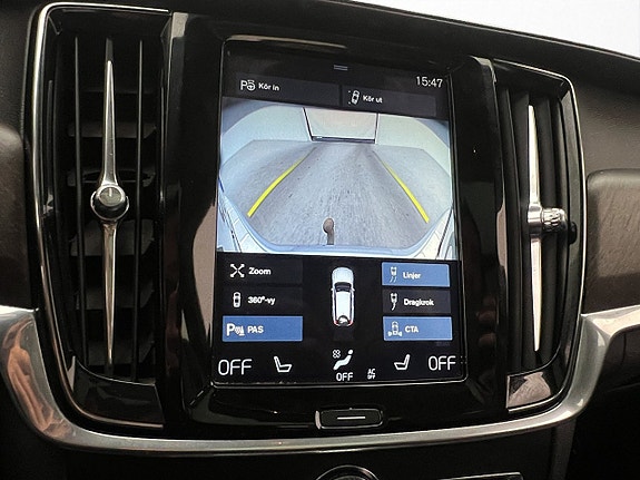 Volvo V90 Cross Country 19 of 30