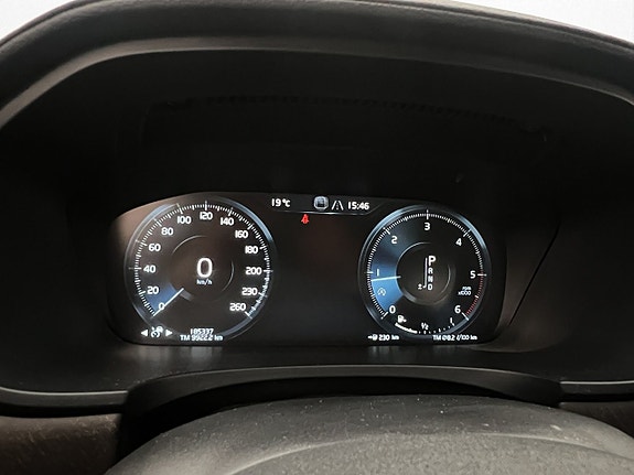 Volvo V90 Cross Country 26 of 30
