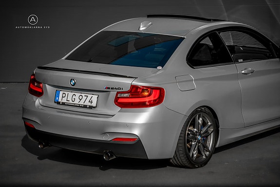 BMW M240i 23 of 23