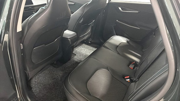 Kia EV6 5 of 5