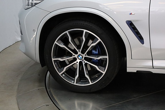 BMW X4 18 of 25