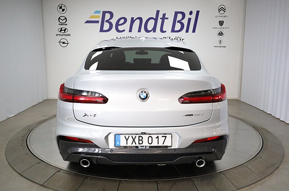 BMW X4 8 of 25