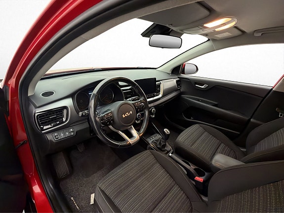 Kia Stonic 8 of 24