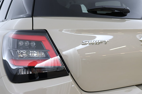 Suzuki Swift 16 of 16