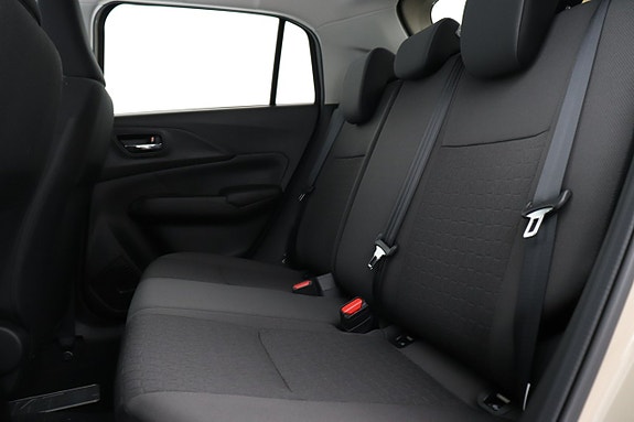 Suzuki Swift 13 of 16