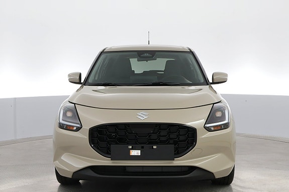 Suzuki Swift 8 of 16