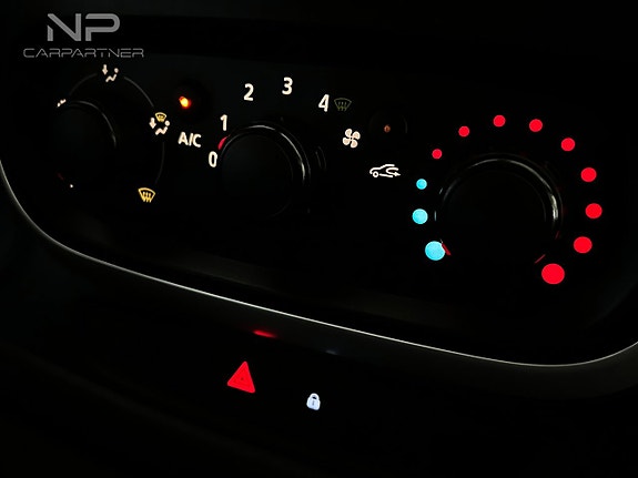Renault Trafic 15 of 22