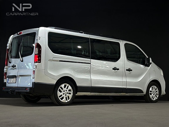 Renault Trafic 5 of 5