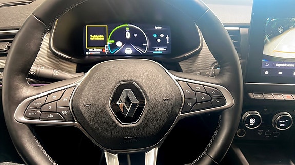 Renault Arkana 12 of 12