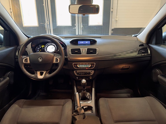 Renault Megane 10 of 27