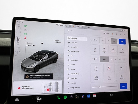 Tesla Model 3 23 of 30