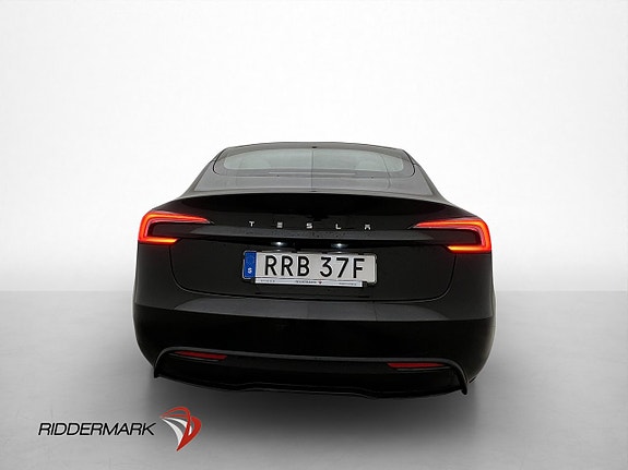 Tesla Model 3 8 of 30