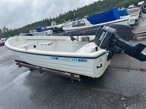 Crescent 465 & Yamaha 30 hk 2-takt, elstart 3-cyl