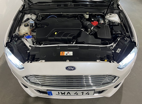 Ford Mondeo 12 of 25
