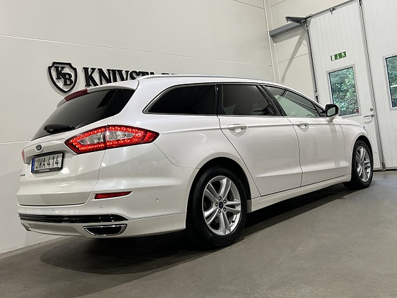 Ford Mondeo 23 of 25