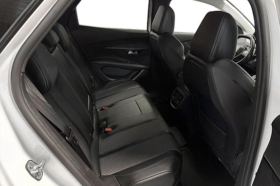 Peugeot 3008 13 of 21