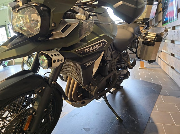 Triumph Explorer 1200 XCA 13 of 13