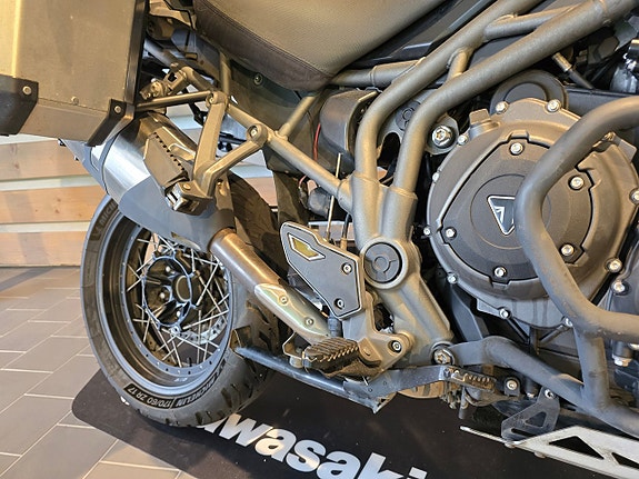 Triumph Explorer 1200 XCA 8 of 13