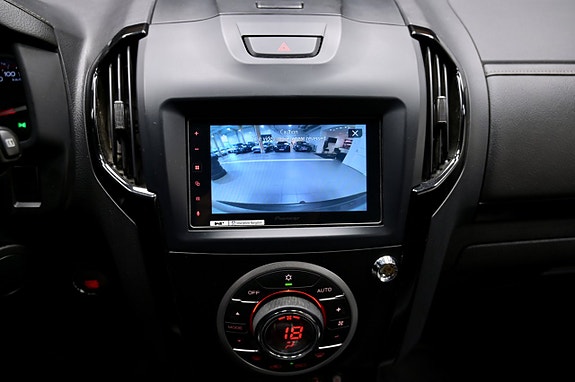 Isuzu D-max 20 of 20
