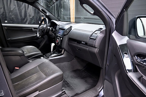 Isuzu D-max 9 of 20