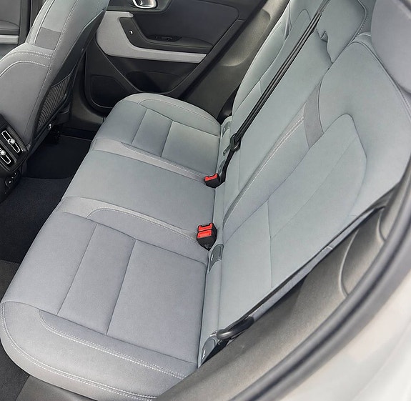 Polestar 2 5 of 23