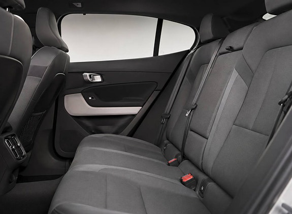 Polestar 2 5 of 5