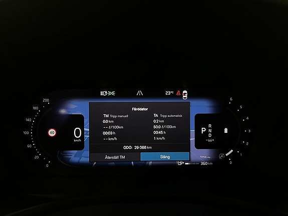 Volvo V60 Cross Country 20 of 23