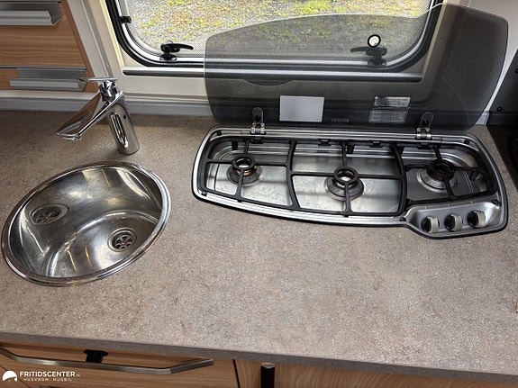 Knaus Sudwind 580 QS 7 of 21