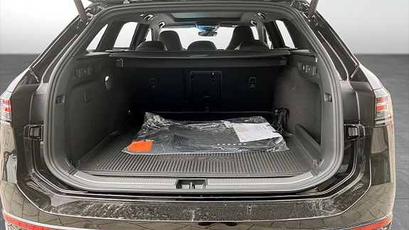 Volkswagen Passat 12 of 12
