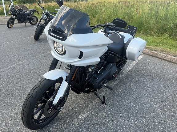 Harley-Davidson Low Rider ST 117 Demo/5 mil/Finns i Butik 3 of 8
