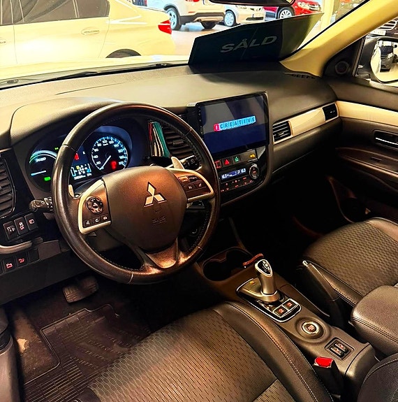 Mitsubishi Outlander 11 of 19