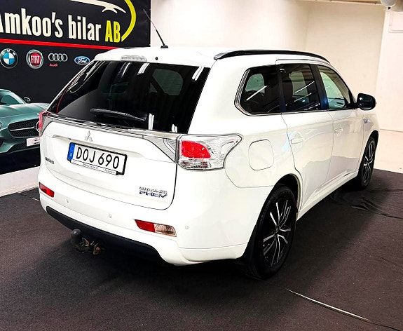 Mitsubishi Outlander 8 of 19