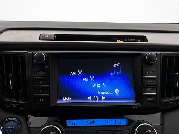 Toyota RAV4 20 of 30