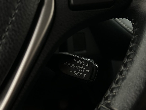 Toyota RAV4 24 of 30
