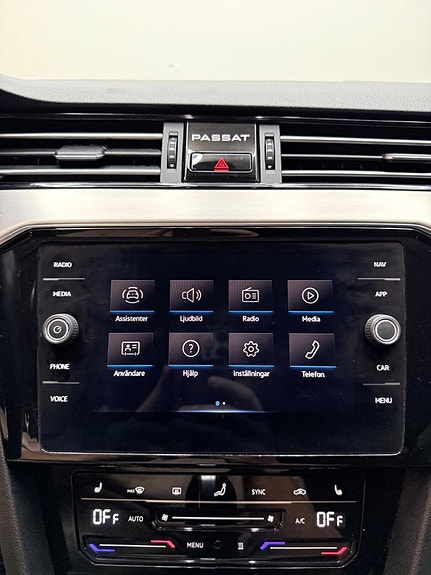 Volkswagen Passat 16 of 20