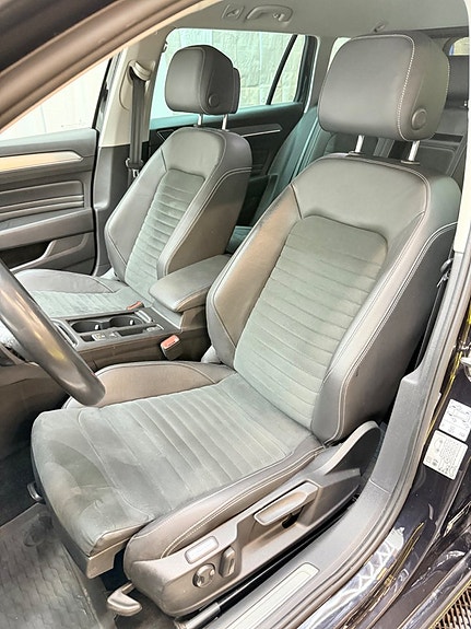 Volkswagen Passat 5 of 20