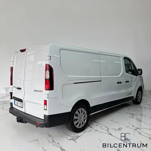 Renault Trafic 4 of 5