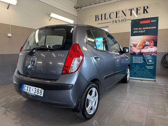 Hyundai i10 4 of 5