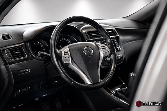 Nissan Pulsar 13 of 18
