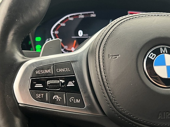 BMW 320 16 of 30