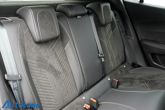 Peugeot 2008 29 of 29