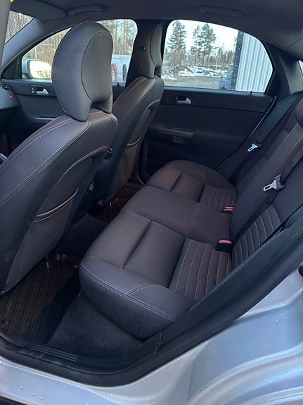 Volvo S40 6 of 8