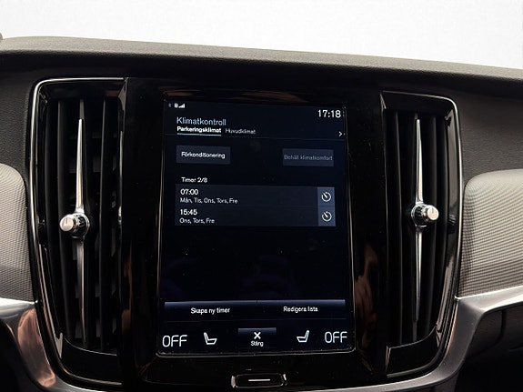 Volvo V90 24 of 30
