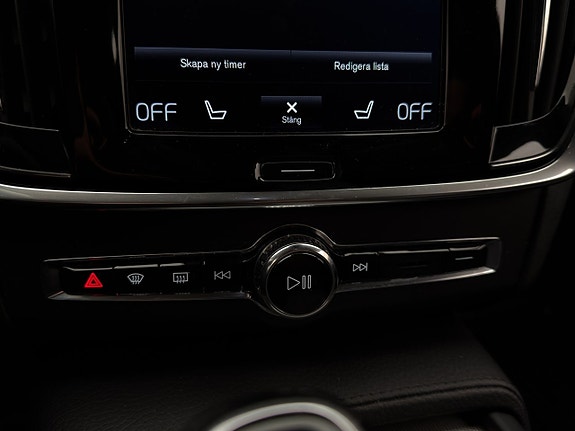 Volvo V90 25 of 30